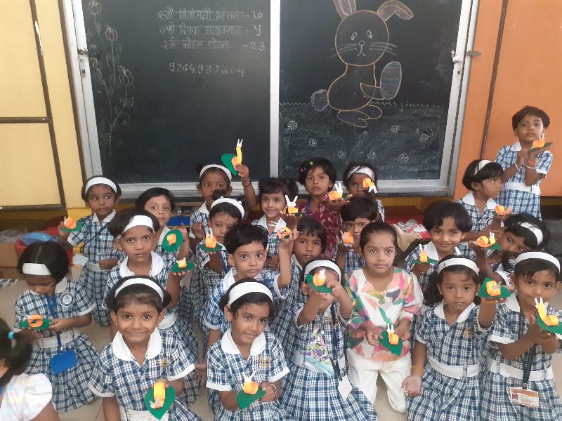 शिशुमंदिरमध्ये चिमुकल्यांचे उत्साहात स्वागत shalecha-pahila-diwas-02.jpg
